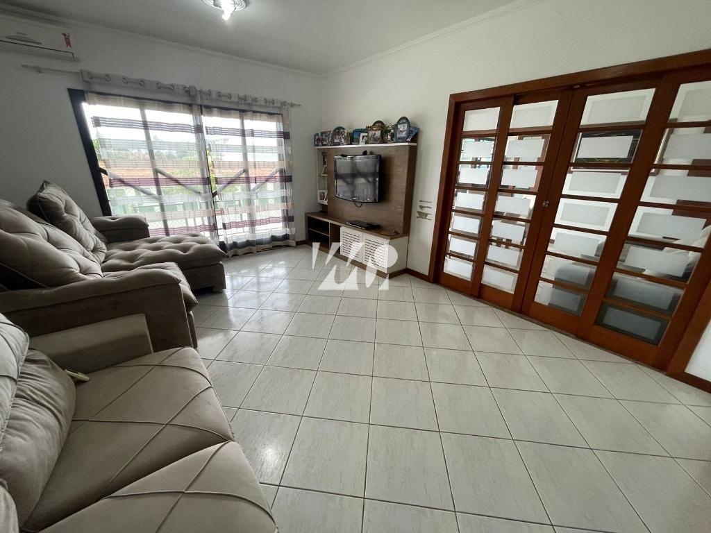 Casa em Ponte do Imaruim, Palhoça. 3 quartos, 115m². Imagem 8 de 14